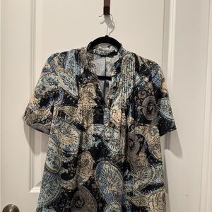 T Tahari Black and Beige Paisley Blouse